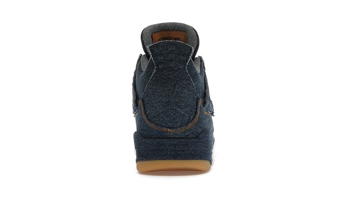 Jordan-4-RetroLevis-Denim-Tag-with-Levis-Logo-3.jpg
