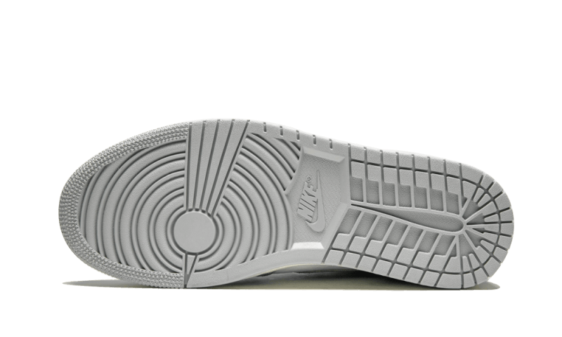 air-jordan-1-retro-high-flight-nostalgia-460332_800x.png