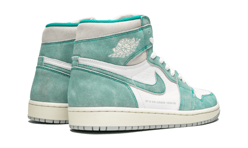 air-jordan-1-retro-high-flight-nostalgia-556671_800x.png